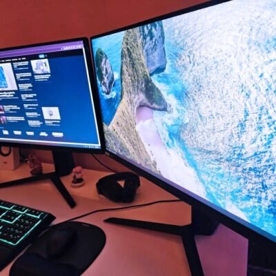 The Art of the Second Monitor: A Guide to Background Gaming Without Getting Fired