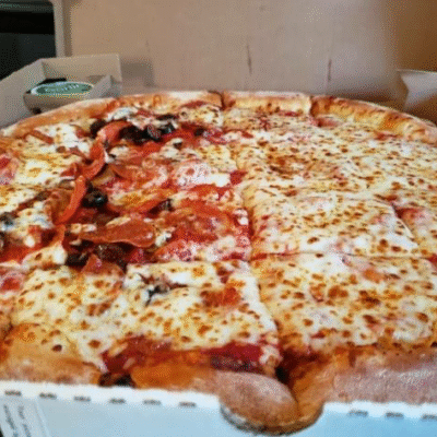 Why East-Coast Style Pizzeria Is Becoming Popular Across Cities