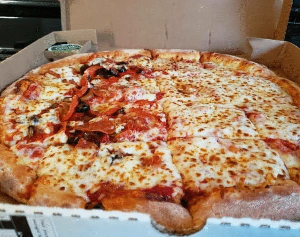 Why East-Coast Style Pizzeria Is Becoming Popular Across Cities