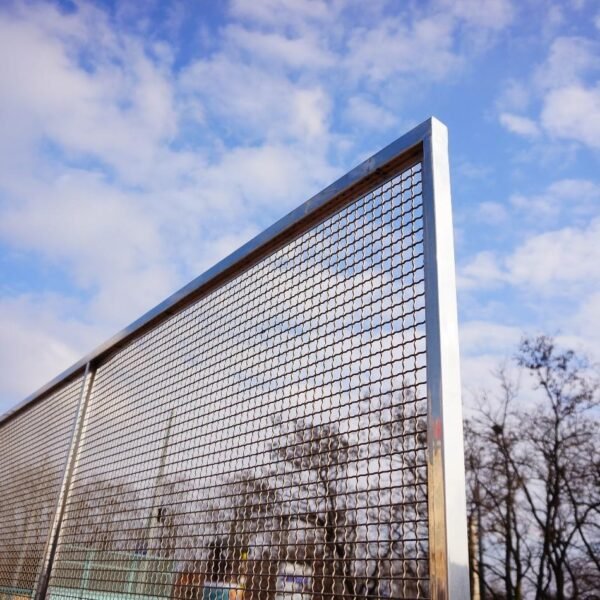 Top 5 Reasons You Need a Commercial Fence Installation